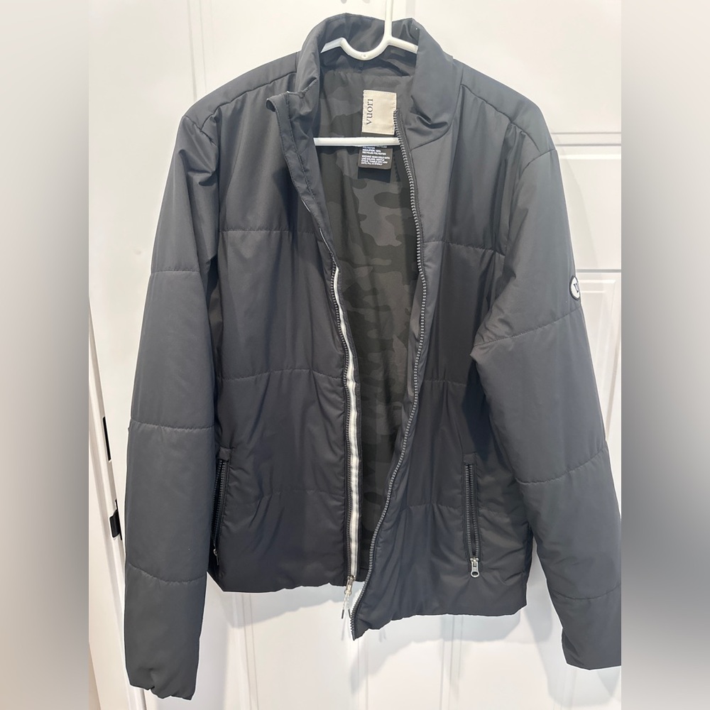 Vuori Men’s Echo Insulated Black Jacket
